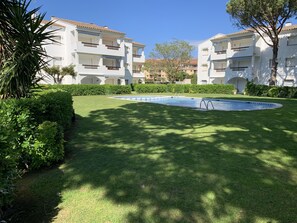 Pool - Modern apartment 100mt from the beach (pals)