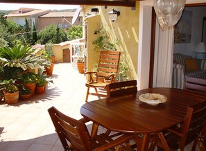 Huoneisto, 2 makuuhuonetta, tupakointi sallittu, terassi | Terassi/patio