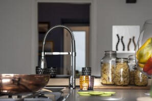 Dining - Gioeni Suites - Charming Loft (Palermo)