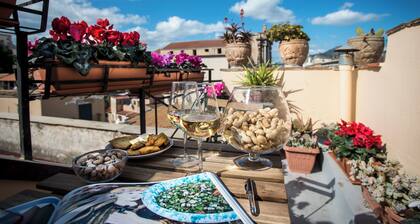 Residence Torremuzza - Charming House In The Heart Of Palermo With Lovely View