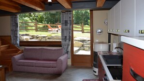 Huis, 1 slaapkamer, uitzicht op tuin | Interieur