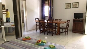 Villa, 2 Bedrooms, Balcony, Garden View - Punta Prosciutto Apartments To Rent is Only 100 Metres From the Beach (Porto Cesareo)