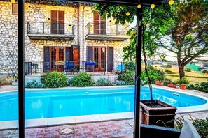 Apartment, 2 Schlafzimmer, Kamin | Außenbereich