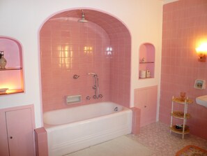 Villa, 4 Bedrooms, Fireplace | Bathroom - Villa Firenze Casa Serena (Montespertoli)
