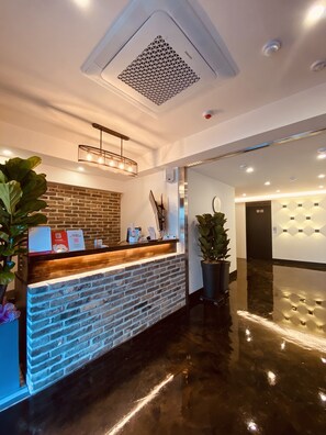 Lobby - The Leeds Hotel (Daejeon)