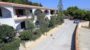 Exterior - Holiday Home for 5 People, 200 Meters From the sea and Free Wi-fi (Valderice)