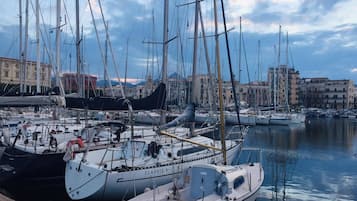 Apartamento, 3 quartos, sacada, vista para a cidade | Marina