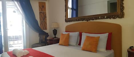 3 bedrooms, iron/ironing board, bed sheets