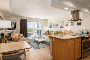 Interior - Stunning views from this bayfront condo in the Taft district of Lincoln City! (Lincoln City)