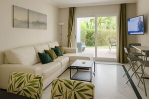 TV, Netflix, streaming services