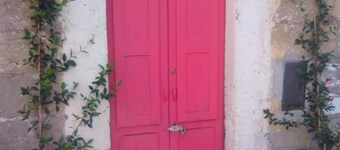 Calcata Artists Room