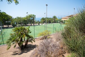 公寓, 1 间卧室, 吸烟房, 阳台 | 网球场