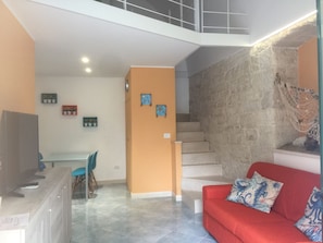 Studio, 1 Schlafzimmer, Raucher, Stadtblick | Wohnzimmer