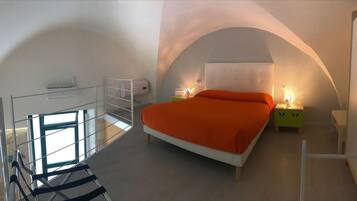Studio, 1 Bedroom, Smoking, City View | 1 bedroom