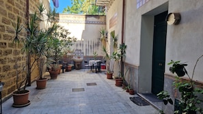 Apartamento, 1 quarto, acessível, para fumantes | Terraço/pátio