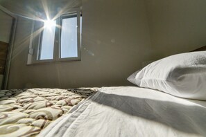 公寓 (Apartments Boomerang - Three Bedroom ) | 書桌、熨斗/熨衣板、免費無線上網、床單