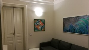 Apartment, 4 Schlafzimmer, Balkon | Innenbereich