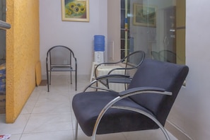 Zona de estar del vestíbulo