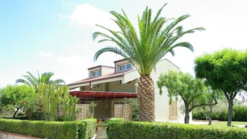 Departamento, 2 habitaciones, para fumadores, patio | Exterior