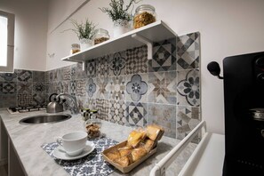 Loft, 1 Bedroom | Private kitchen
