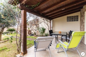 Maison, 2 chambres, four à micro-ondes | Terrasse/Patio
