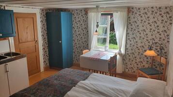 小屋 (4 Beds) | 免費 Wi-Fi、床單