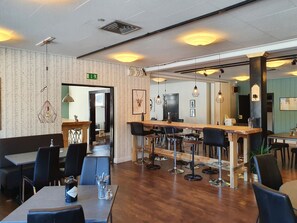 Lunch served, Scandinavian cuisine - Lövångergården (Lövånger)