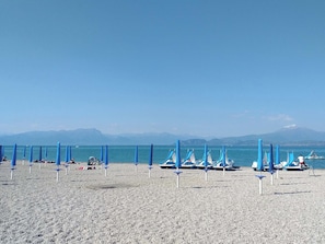 Apartment, 2 Bedrooms, Smoking, Balcony | Beach