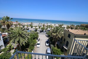 Appartement, 2 slaapkamers, balkon, uitzicht op oceaan | Balkon
