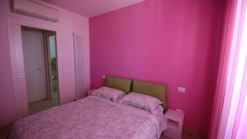 2 bedrooms, travel cot