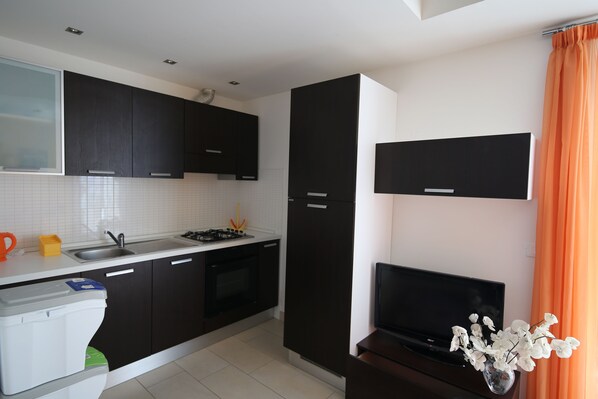 Appartement, 2 chambres, balcon | Cuisine privée