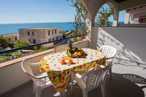 Apartment, 1 Bedroom, Smoking, Balcony | Balcony - Apartment 250 Meters From the Beach With sea View (Valderice)