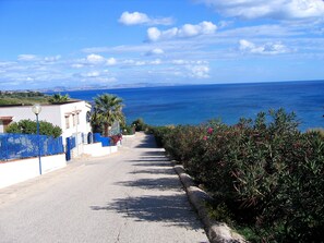 Apartment, 1 Bedroom, Smoking, Balcony | Exterior - Holiday House With Panoramic View, Balcony, Wifi, and Near the Sea (Valderice)
