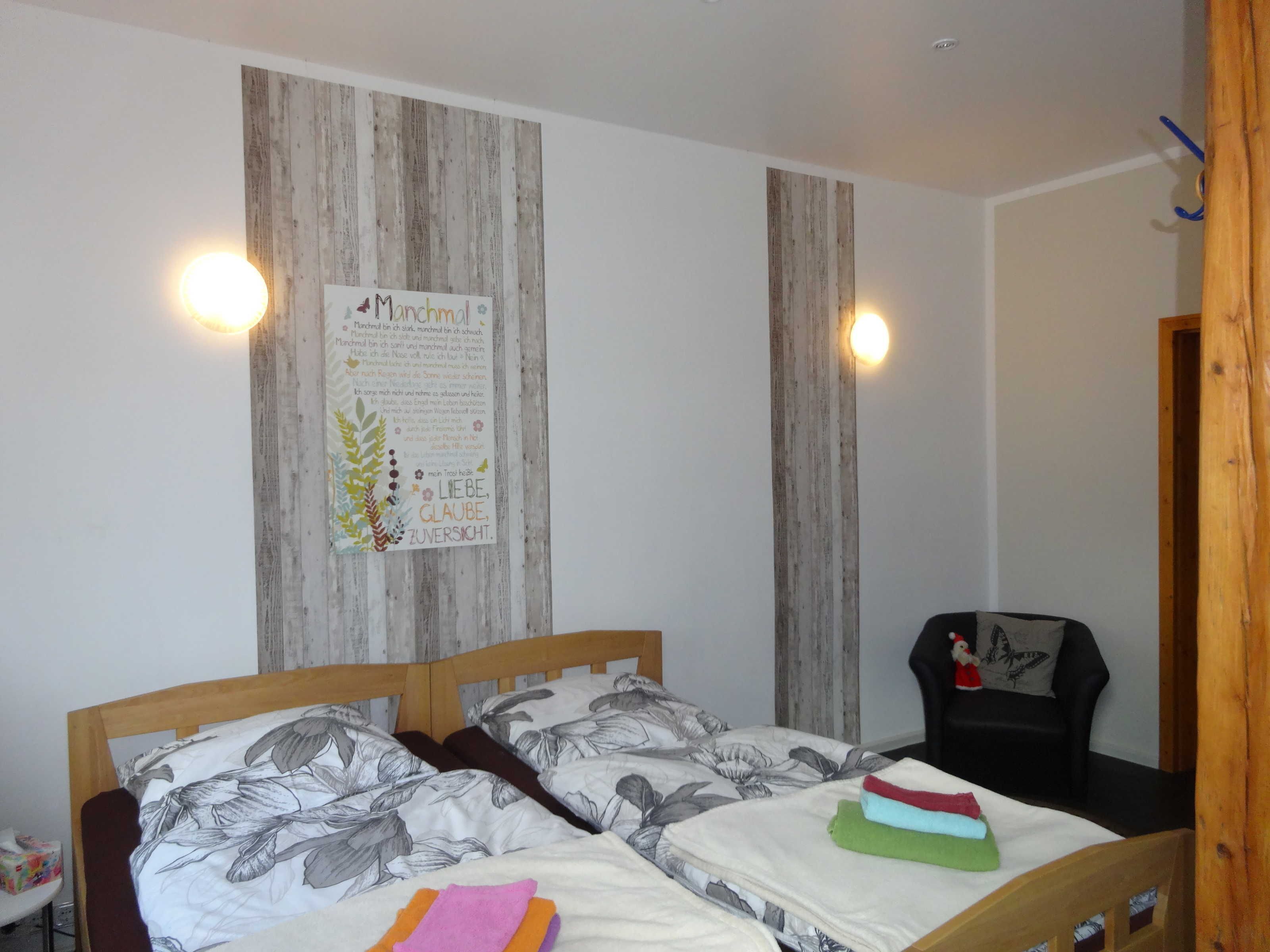 2 Schlafzimmer, Reisekinderbett, WLAN, Bettwäsche