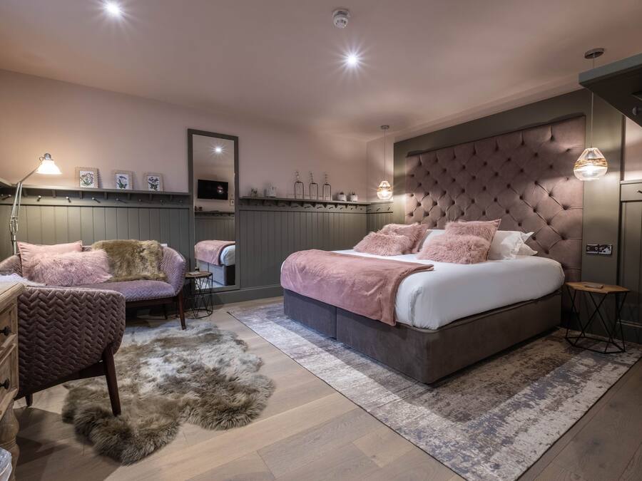 Hypo-allergenic bedding, in-room safe, individually decorated