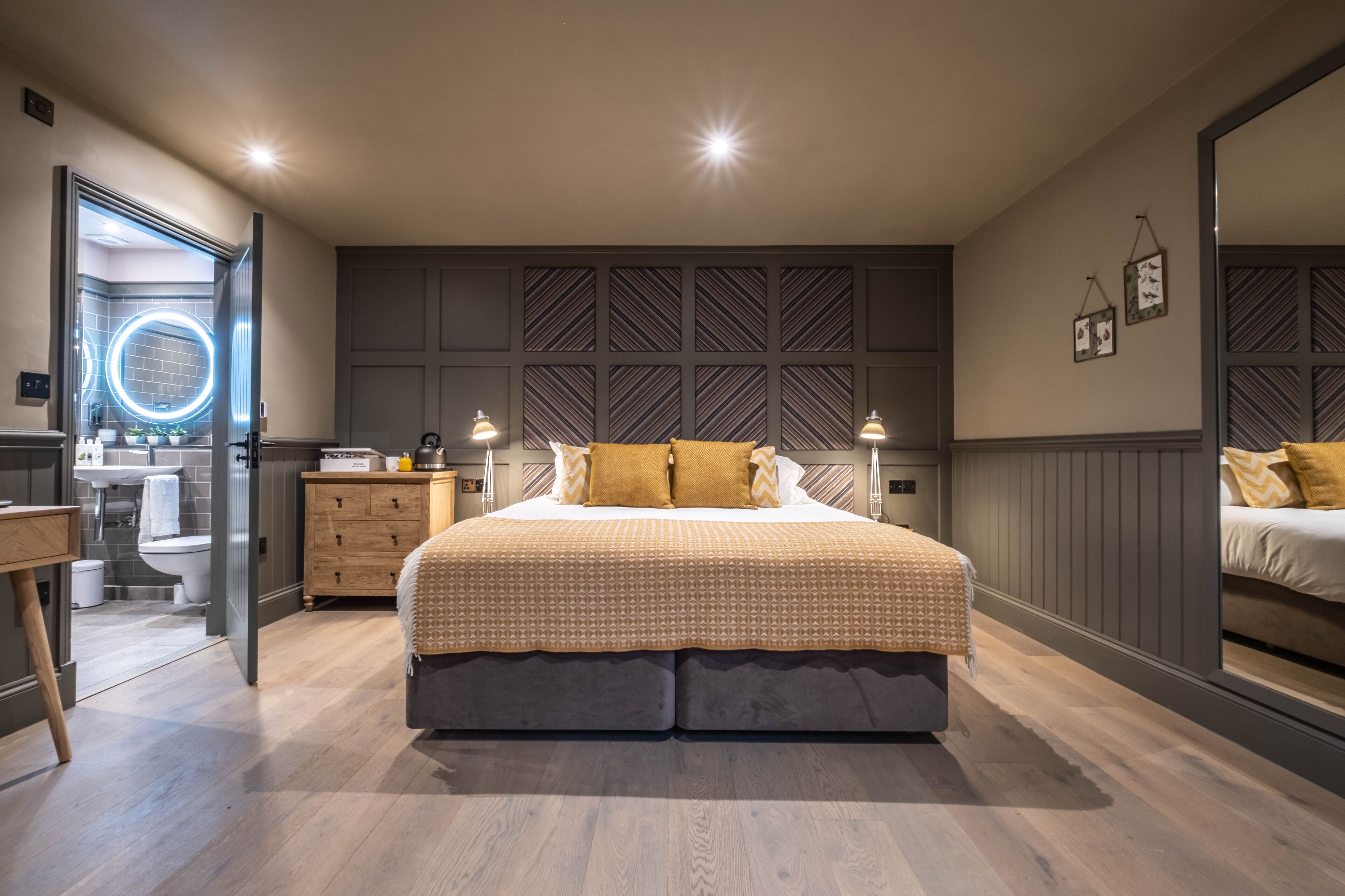 Family Room (Rosehip)