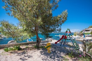 Children’s play area – outdoor - Apartments Barbarella (Sibenik)