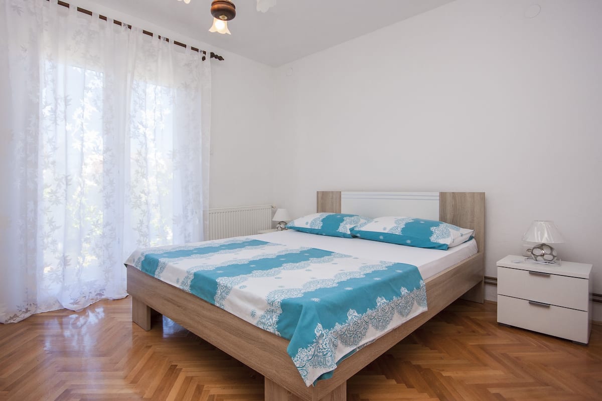 Apartment (Two Bedroom Apartment) | Desk, iron/ironing board, WiFi (free), bed sheets