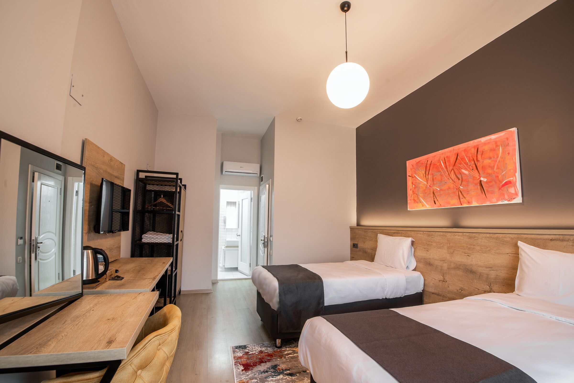 superior twin room, corner | 2 bedrooms, premium bedding, minibar, in-room safe