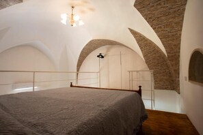 2 bedrooms - 4 Sister Open Space in Puglia, Italy (Aradeo)