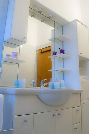 Bathroom - Apartments Danica (Sibenik)