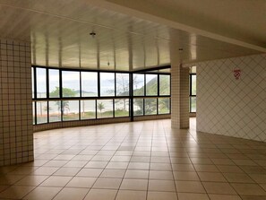 Interior - Luxurious Apartament 5 Suites 4 Car Garage in Front of the Beach in Guarapari-ES (Praia do Morro)