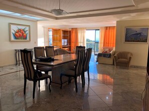 Interior - Luxurious Apartament 5 Suites 4 Car Garage in Front of the Beach in Guarapari-ES (Praia do Morro)