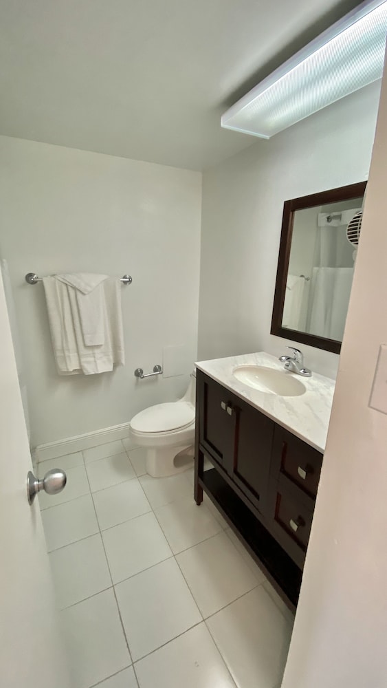 Seacoast Suites by null