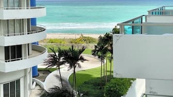 Family Suite, 2 Bedrooms, Balcony, Partial Sea View | Terrace/patio