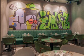 Breakfast area - Pestana Lisboa Vintage City Center Suites (Lisbon)