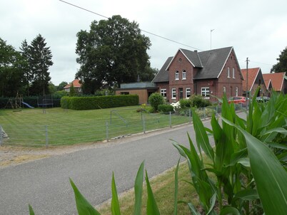 Apartment right on the Dutch border