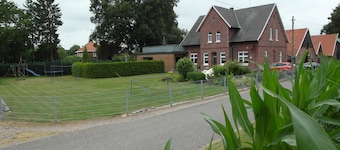 Apartment right on the Dutch border