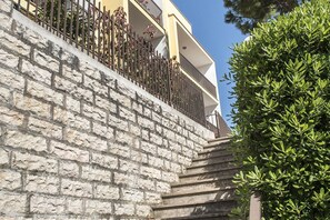 Property grounds - N060 - N060 - Numana, penthouse with garage 100m from the sea (Numana)