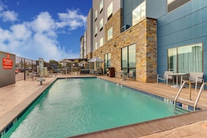 Piscina a l'aire lliure